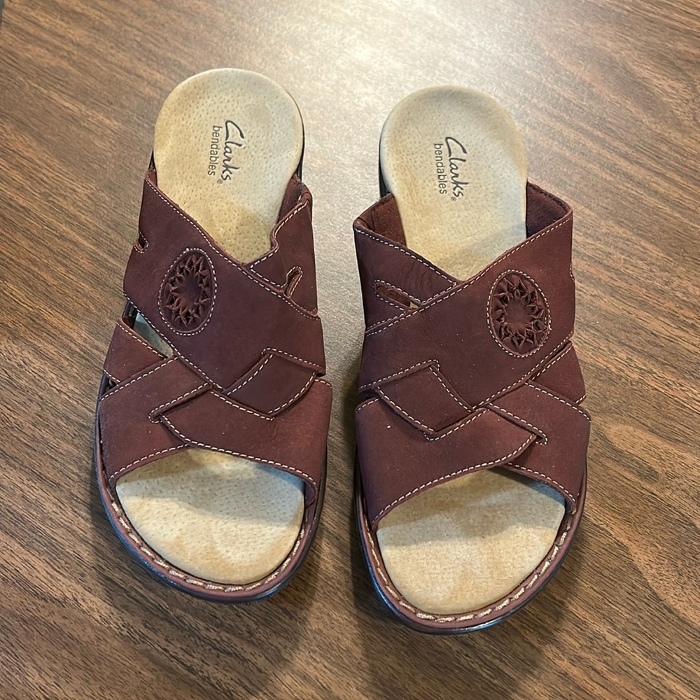 NWT Clark’s Sandals Sz. 8.5